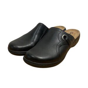 Clarks Womens Black Leather Slip-On Mules Clogs Women Sz 8.5 With Silver Accent